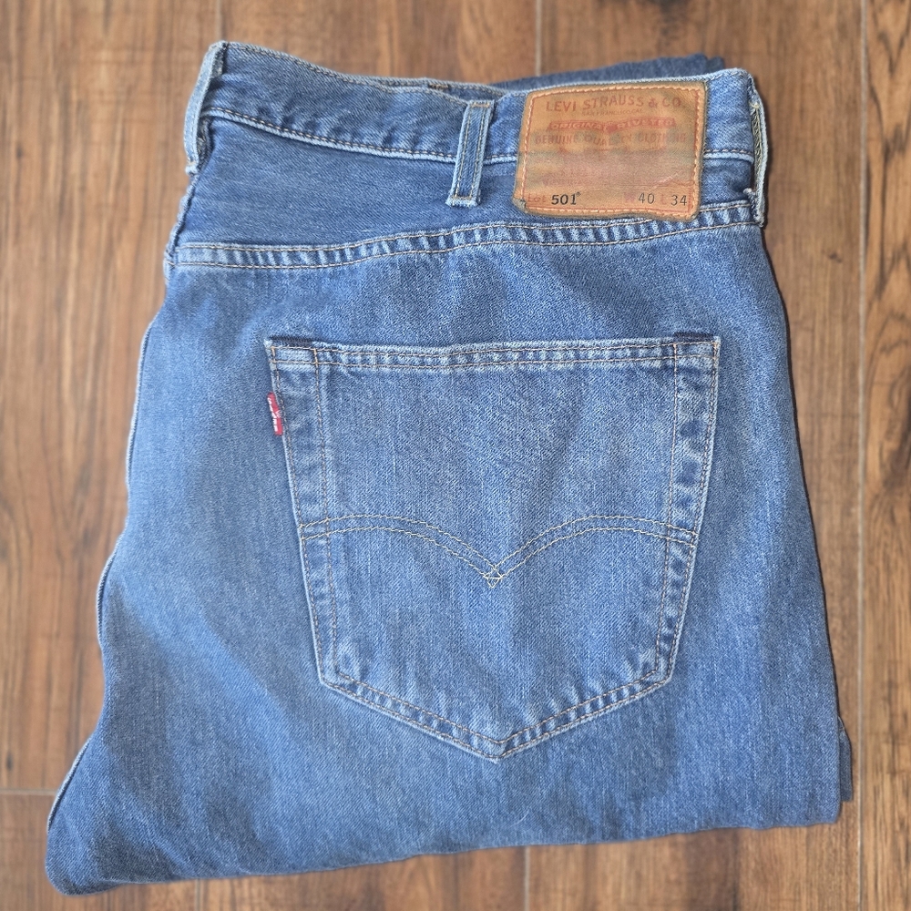 Levi 501 Jeans